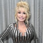 trump-mourns-dolly-parton,-orders-us-flags-lowered-nationwide-after-country-music-icon-dies