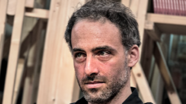 leftwing-candidate-for-french-presidency-is-grandson-of-an-infamous-soviet-spy