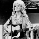 dolly-parton:-america’s-girl