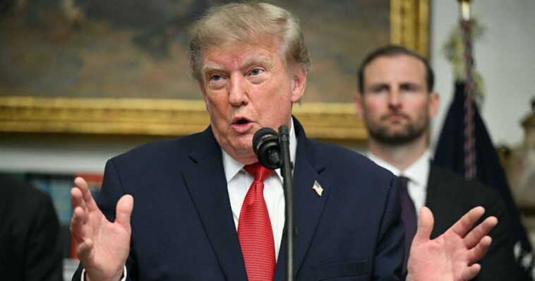 trump-‘giving-serious-consideration’-to-changing-name-of-lake-ontario-to-‘lake-america’