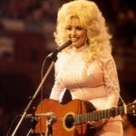 how-dolly-parton-conquered-america