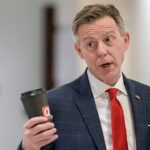 trump-endorsed-candidate-clears-key-hurdle-in-red-state-gubernatorial-race
