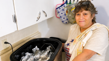 missouri-grandma-ordered-to-stop-serving-free-breakfasts-refuses-to-back-down,-‘they-are-my-family’