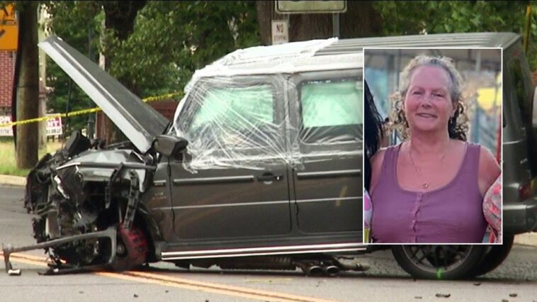 four-teens-kill-couple-in-head-on-crash-after-stealing-g-wagon,-leading-cops-on-hours-long-chase:-police