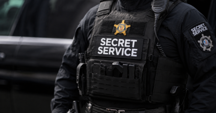 three-secret-service-officials-—-including-communications-chief-—-escorted-out-and-stripped-of-security-clearances-amid-reported-criminal-leak-probe-—-fbi-and-cia-reportedly-involved
