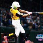 female-little-leaguer-is-smashing-records,-cbs’s-new-college-football-reporter-&-heartbreaking-sports-moments!