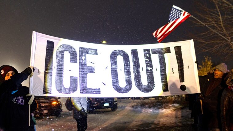 judge-clears-path-for-ice-agent-accused-in-minnesota-shooting-case-to-leave-texas-jail