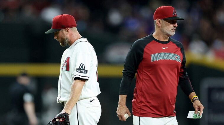 diamondbacks-manager-torey-lovullo-apologizes-to-chicago-cubs-after-sign-stealing-controversy:-‘bush-league’