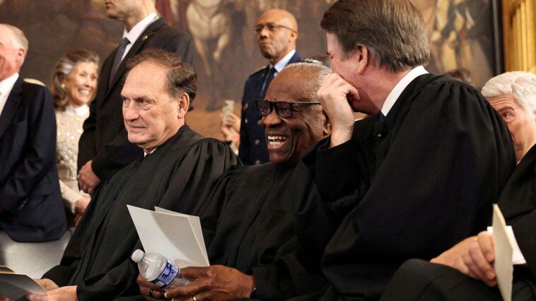 justice-thomas-recalls-why-he-wasn’t-friends-with-alito-in-law-school:-‘clarence,-you-were-scary’