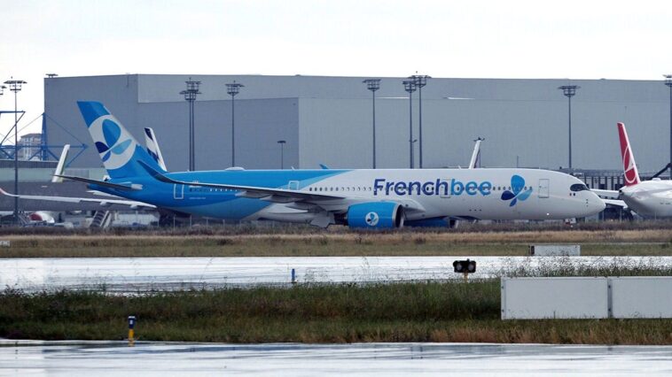 ‘tragic-accident’-unfolds-as-travelers,-employees-witness-deadly-passenger-jet-incident
