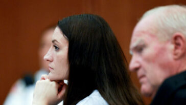 vanity-fair-drops-writer-for-winking,-smiling-at-camera-during-lindsay-clancy-trial