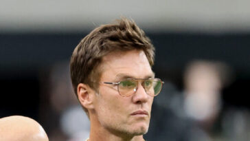 tom-brady’s-northern-california-trading-card-shop-ransacked-one-week-after-grand-opening
