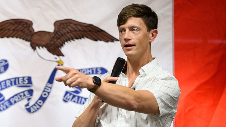 iowa-dem-gubernatorial-candidate-says-he-would-not-want-biden-or-harris-to-campaign-for-him