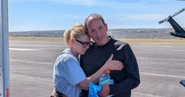 photos:-missouri-deputy-attorney-general-rescued-after-six-days-lost-in-wyoming-mountains