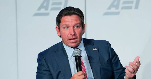 ron-desantis-says-flock-cameras-are-‘quickly’-popping-up:-we-don’t-want-to-‘become-a-surveillance-state’