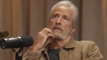 watch-jon-stewart-squirm-when-michelle-obama-asks-him-if-comedy-is-‘helping-or-hurting’-right-now-(video)