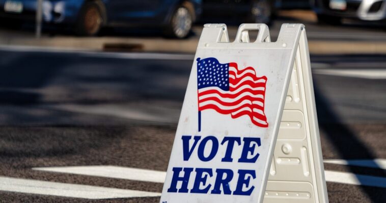 oregon-county-clerk-registered-397-inactive-voters-in-a-single-day-—-investigators-say-40-are-dead-and-one-“voted”-14-years-after-dying-(video)