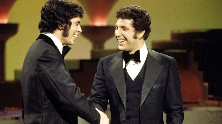 engelbert-humperdinck-makes-blunt-admission-about-mysterious-decades-long-tom-jones-feud