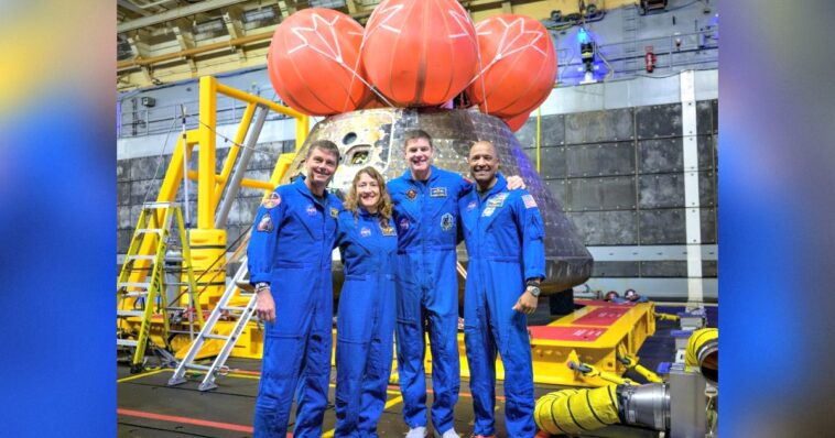 watch-live:-president-trump-awards-nasa’s-artemis-ii-crew-with-congressional-space-medal-of-honor