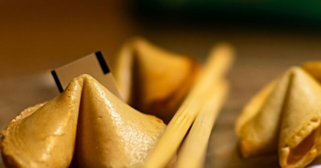 chinese-woman-arrested-in-italy-for-hiding-cocaine-in-‘fortune-cookie’-packages