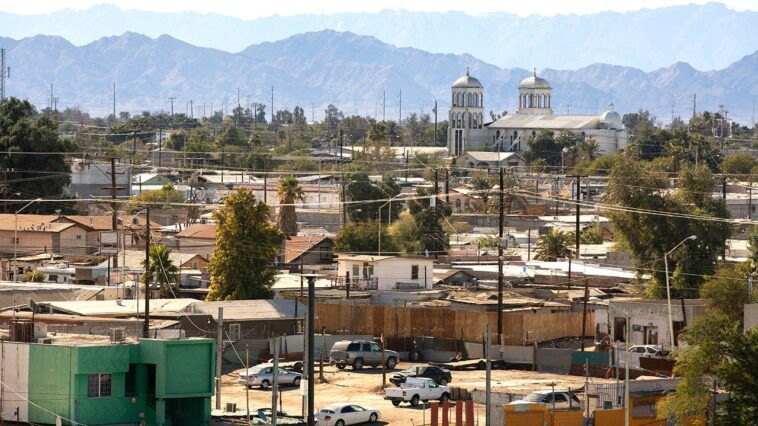 potential-security-threat-prompts-us-travel-suspension-for-border-city-on-alert