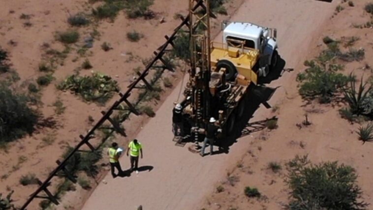 trump-border-wall-construction-kicks-off-in-arizona-amid-clash-with-native-american-tribe