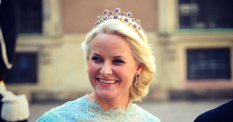 after-jeffrey-epstein-scandal,-her-son’s-conviction-for-rape,-and-a-lung-transplant,-mette-marit-has-become-the-new-queen-of-norway