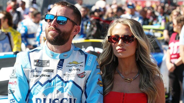 nascar-wag-holds-on-for-dear-life-with-her-watermelon-farmer-boyfriend,-kirk’s-dog-is-back-&-al-vs-trump!