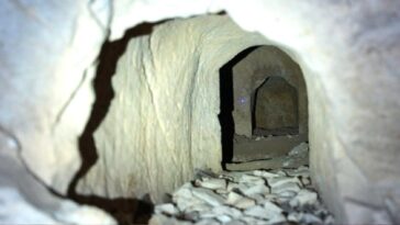 police-operation-takes-unexpected-turn-when-officers-stumble-upon-ancient-burial-cave