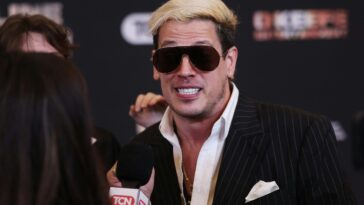 disgraced-provocateur-milo-yiannopoulos-detained-by-ice,-set-for-deportation