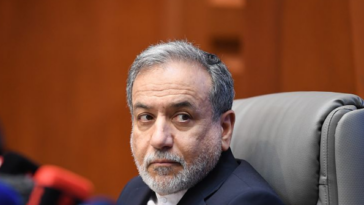 iran-returns-to-‘diplomacy’-talk-as-economy-collapses