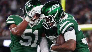 new-look-jets-defense-forces-more-preseason-turnovers-in-electric-first-half-against-giants