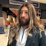 royce-white-shows-up-to-indiana-fever-game-in-blonde-wig-amid-wnba-draft-pursuit