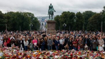 tens-of-thousands-gather-in-oslo-to-mourn-norway’s-king-harald-v