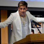 milo-yiannopoulos-deported-after-ice-arrest-and-detention-at-major-louisiana-removal-hub