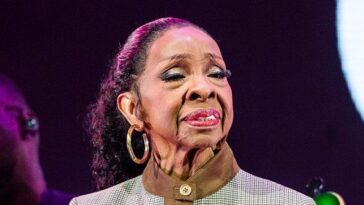 singer-gladys-knight-to-step-back-from-performing-after-disturbing-concert-video