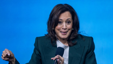 report-—-democrat-candidates-avoid-kamala-harris-as-midterms-loom:-‘she-is-a-huge-liability’