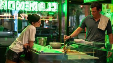 hollywood’s-new-sex-comedies-have-a-surprising-twist:-traditional-values