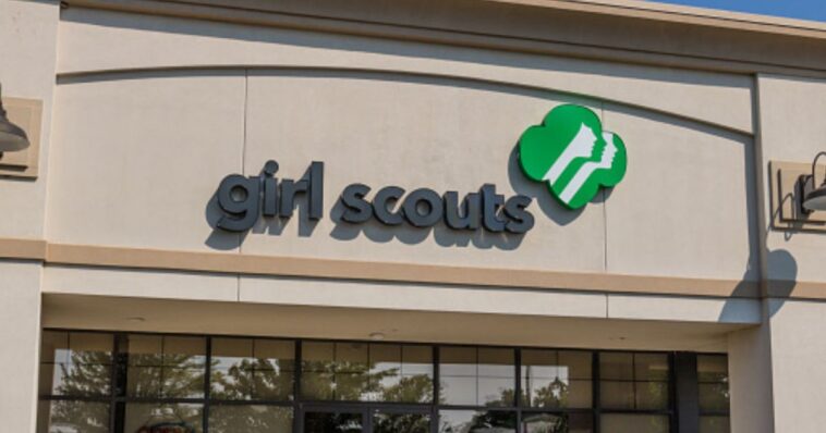 ‘nationwide’-muslim-oriented-girl-scout-troops-uncovered-in-investigation