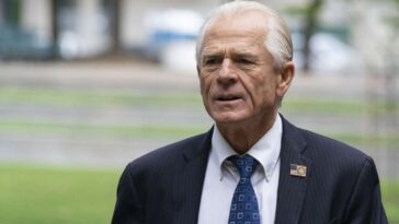 dc.-circuit-denies-peter-navarro’s-bid-for-full-court-rehearing-—-trump-adviser-says-“deep-blue”-court-just-cleared-runway-to-scotus
