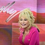 mississippi-mayor-believes-lowering-us.-flag-for-dolly-parton-could-‘lessen-the-meaning-of-the-gesture’