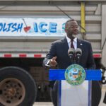 chicago-mayor-demands-companies-reveal-whether-leaders-‘reflect-diversity’-for-city-contracts