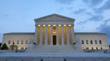 jonathan-turley:-university-of-pennsylvania-professor-calls-for-litmus-test-for-all-democratic-candidates