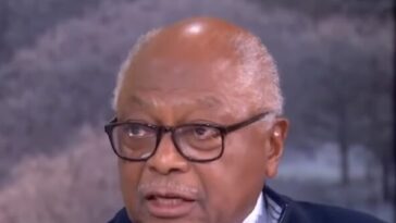 clyburn:-we-need-to-expand-the-supreme-court-to-a-‘baker’s-dozen’