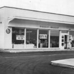 shoppers-are-going-hog-wild-for-piggly-wiggly’s-retro-pig-merchandise