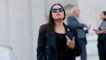 aoc-rejoins-democratic-socialists-before-rumored-2028-presidential-run