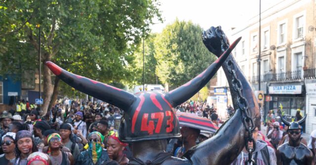 london’s-multicultural-notting-hill-carnival-sees-169-arrests-on-opening-day