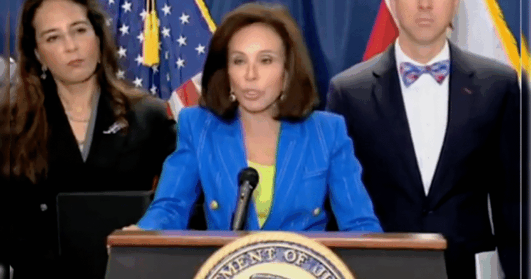 jeanine-pirro’s-office-convenes-rare-special-grand-jury-to-investigate-truancy,-attendance-and-graduation-records-in-democrat-run-dc-schools