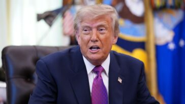 trump-warns-communities-opposing-data-centers-will-‘end-up-being-backwards-and-poor’
