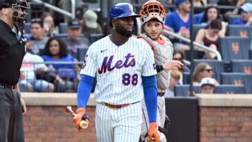 orioles-claim-luis-robert-jr.-off-waivers-as-mets-shed-$5-million